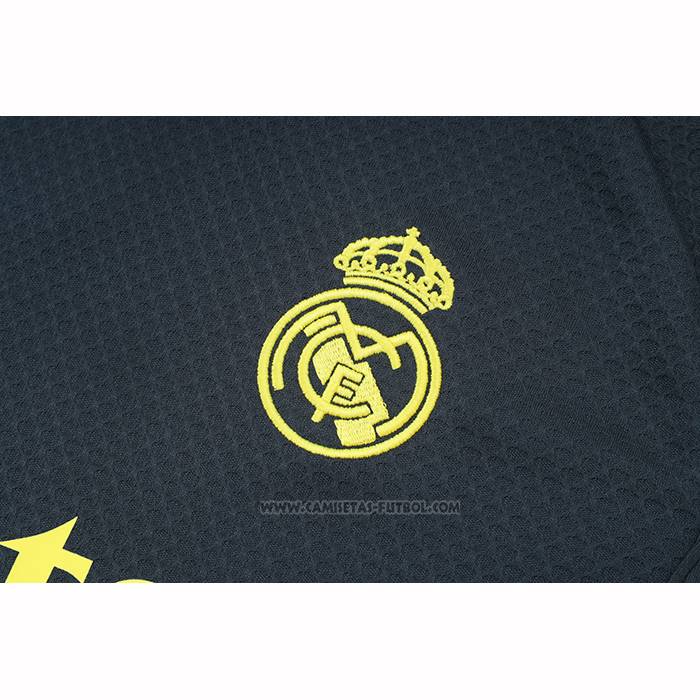 Chandal del Real Madrid Manga Corta 2025-2026 Negro Amarillo - Pantalon Corto